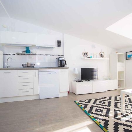 Apartments In Rogoznica 36019 Экстерьер фото