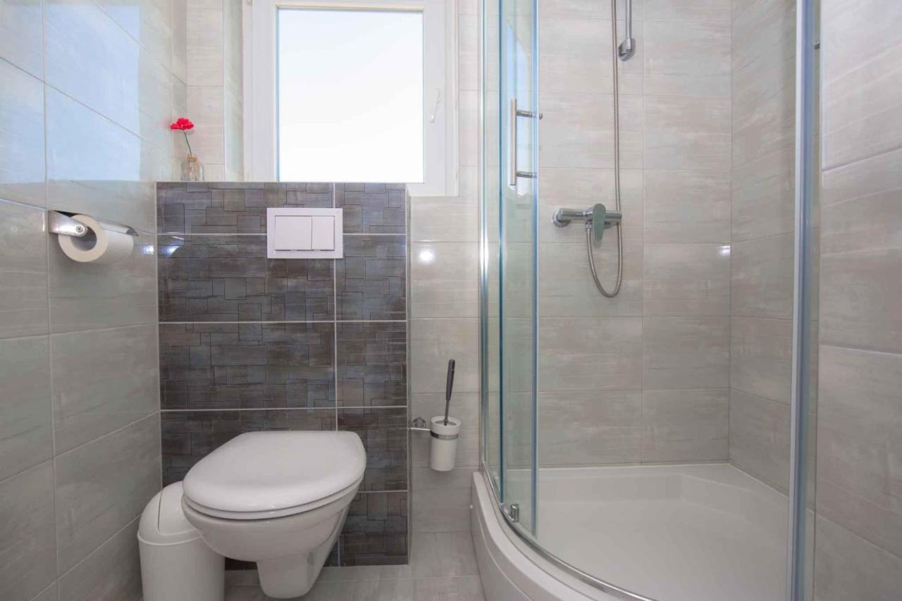 Apartments In Rogoznica 36019 Экстерьер фото
