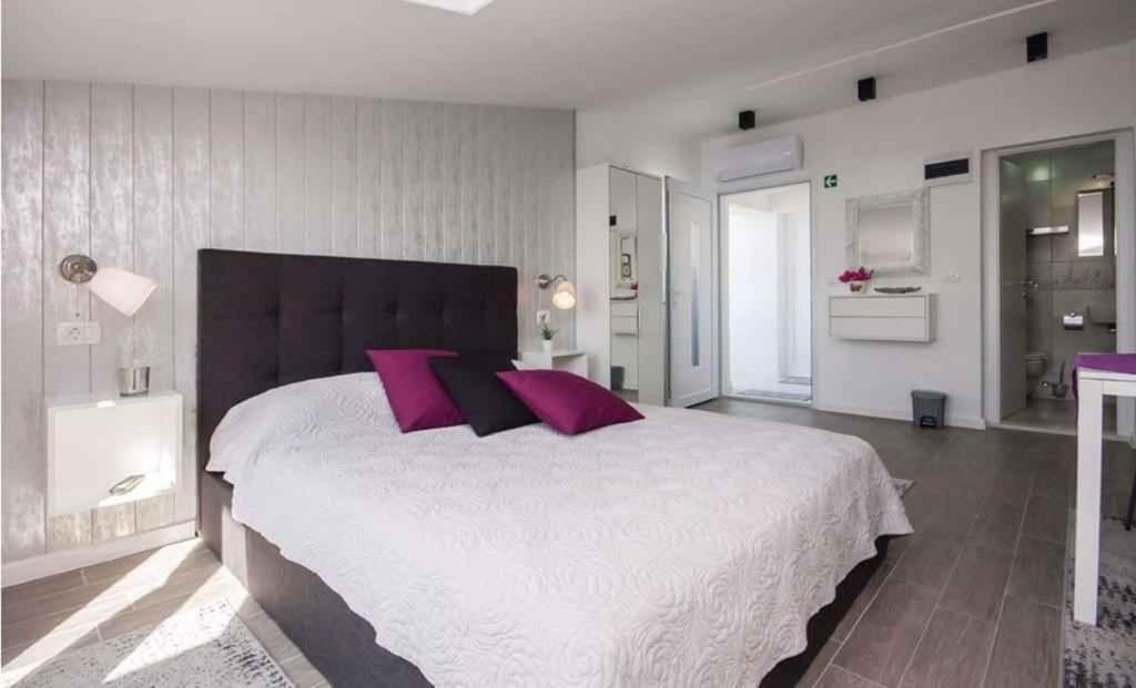 Apartments In Rogoznica 36019 Экстерьер фото