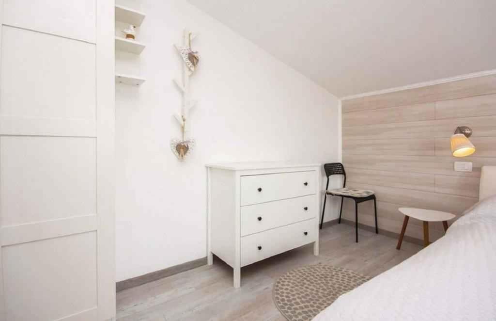 Apartments In Rogoznica 36019 Экстерьер фото